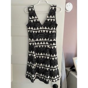 H&M black & white Geometric pattern Sundress